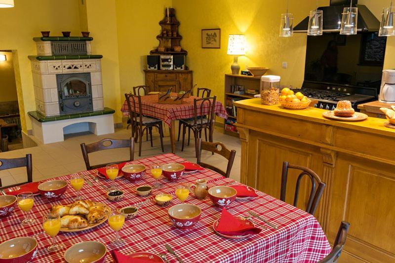 Au Gre Des Chateaux Goxwiller Exteriör bild